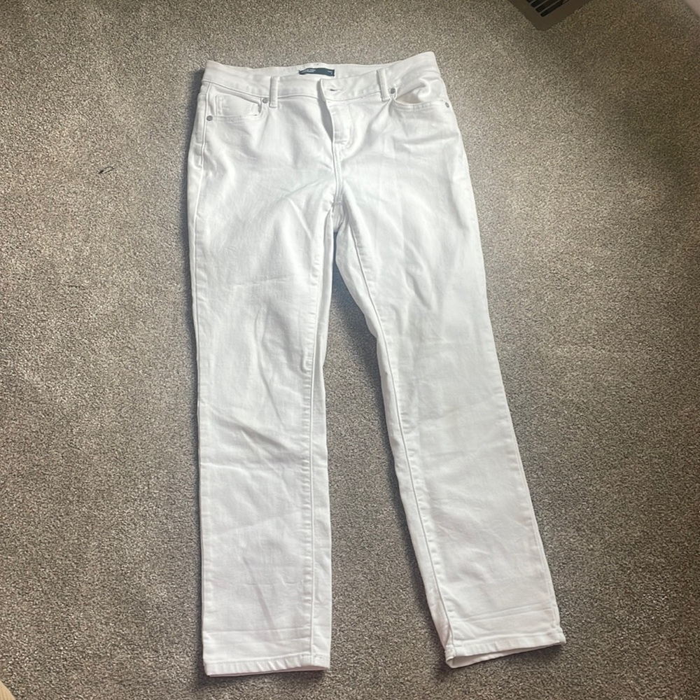 ankle length white jeans